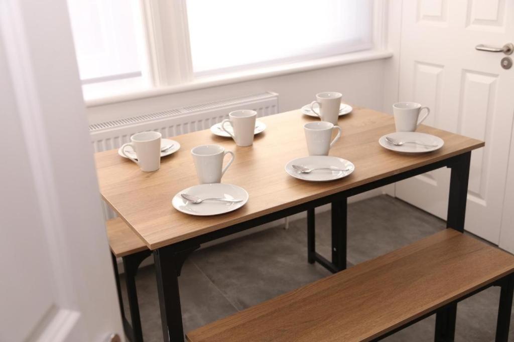 Star Warwick Mansions 3-bed Oasis Appartamento Londra